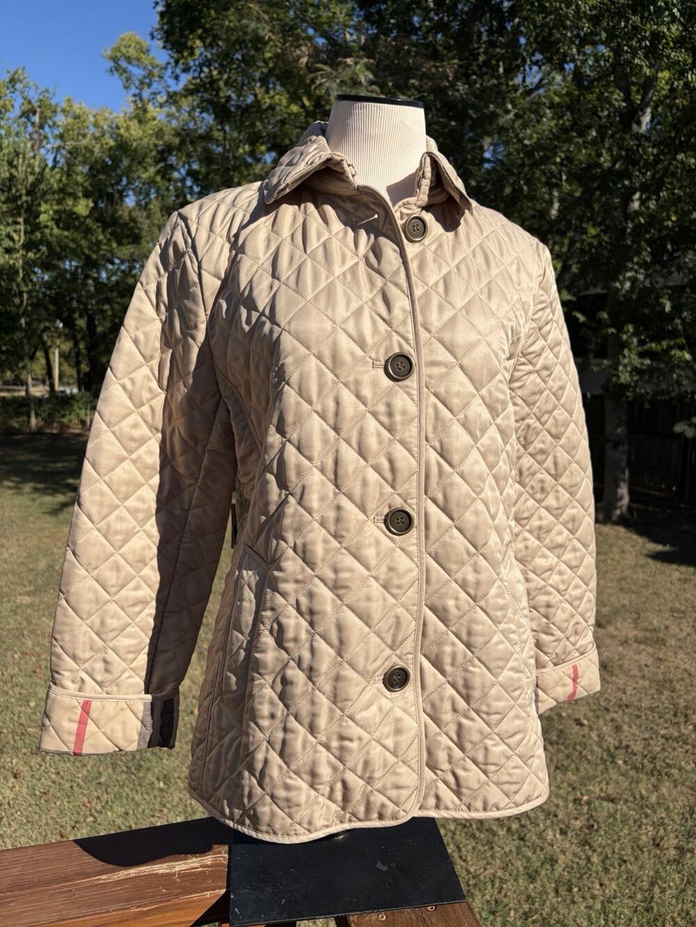 Burberry Brit Women’s Size Large Beige Tan Quilted Jacket Nova Check Classic